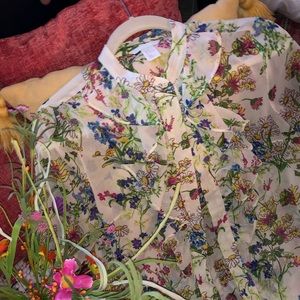 HM floral blouse
